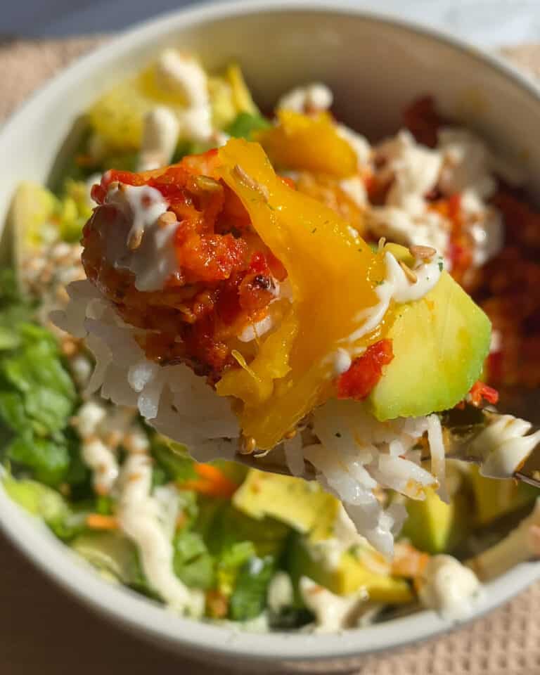 mango and habanero prawn sushi bowl