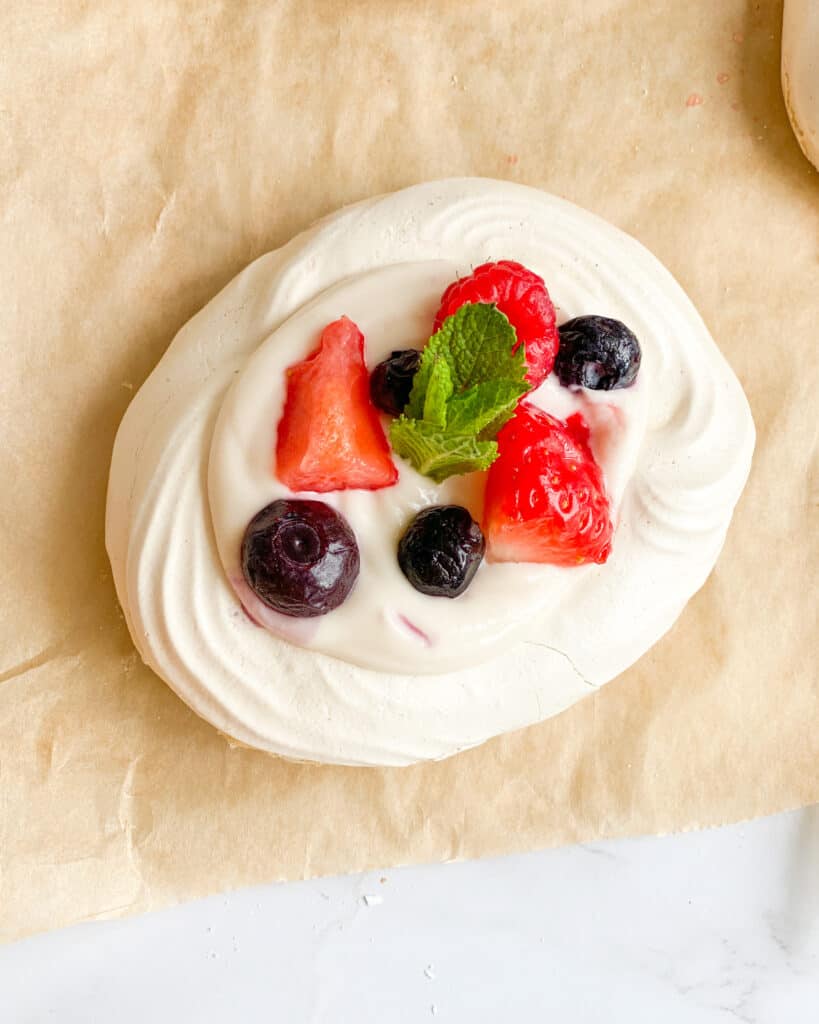 low calorie mini pavlovas